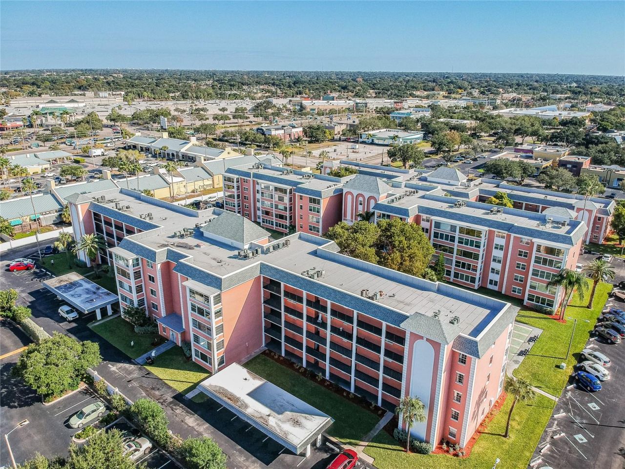 1900 68th Street N, Unit 210, Saint Petersburg, FL 33710 Photo