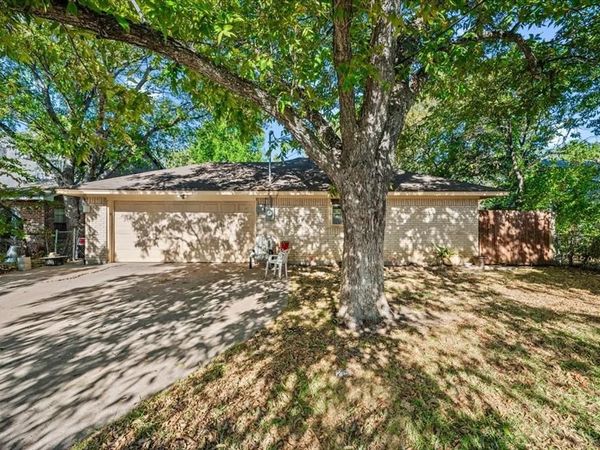 409 29th Street, Grand Prairie, TX 75050