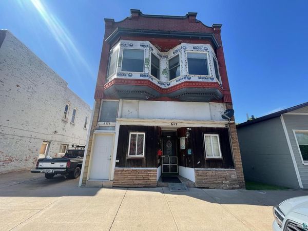 617 Main St E, Ashland, WI 54806