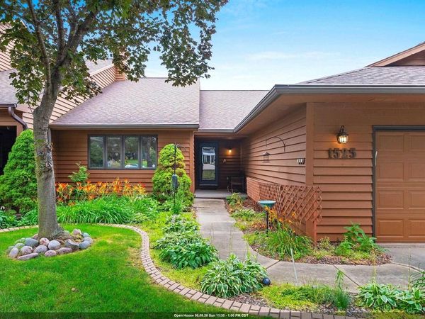 1525 N BAY HIGHLANDS DRIVE, Green Bay, WI 54311