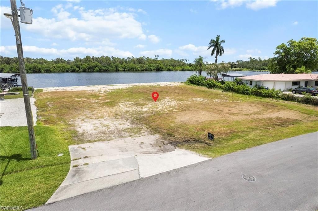 13838 River Forest Dr, Fort Myers, FL 33905 Photo