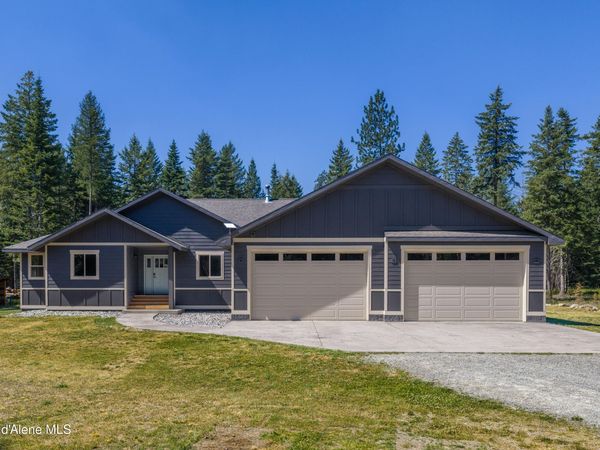 10570 E FAR CRY RD , Athol, ID 83801