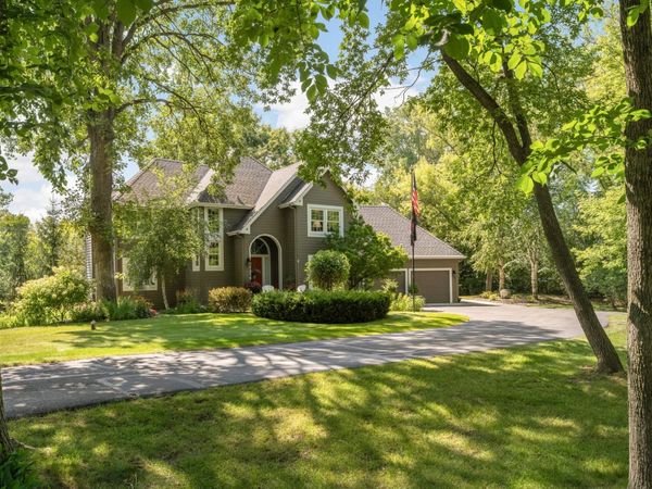 18546 Pheasant Ridge Road, Prior Lake, MN 55372