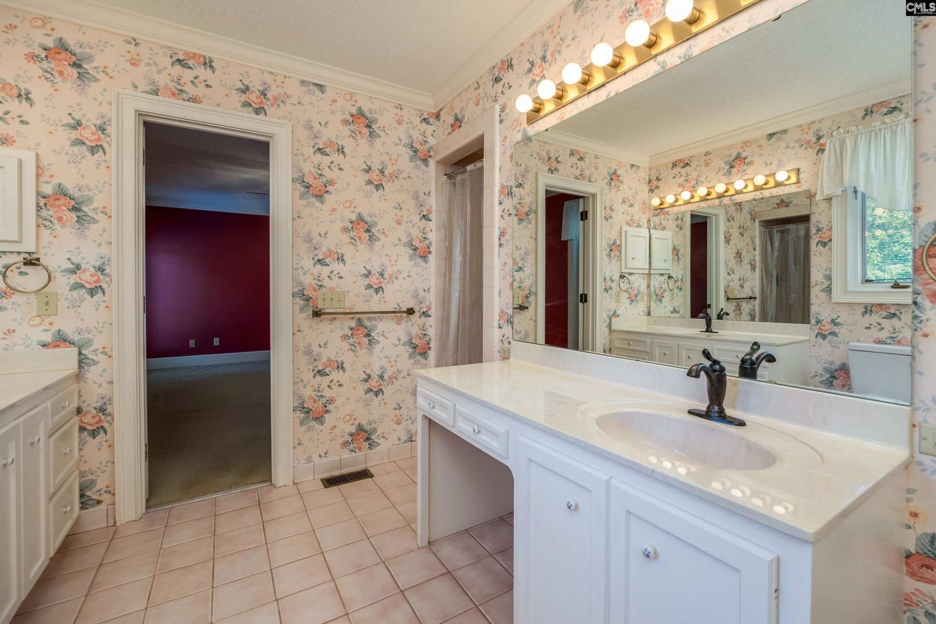 339 Clermont Lakes Drive Photo 18