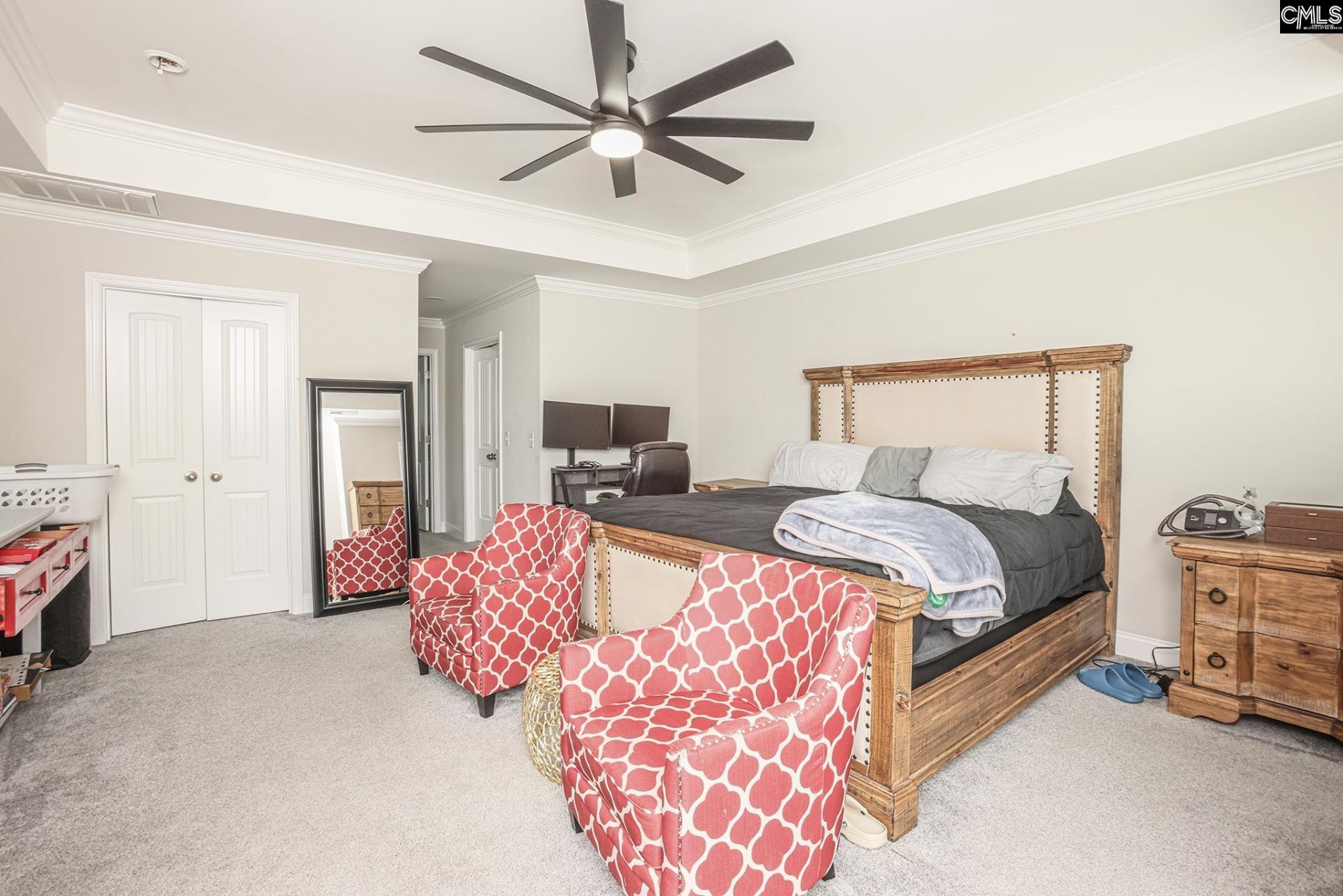 640 Stoneywater Court  Photo 11