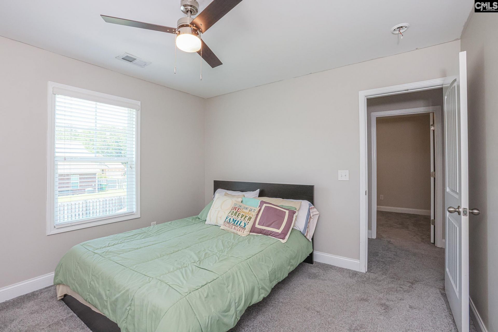 640 Stoneywater Court  Photo 26