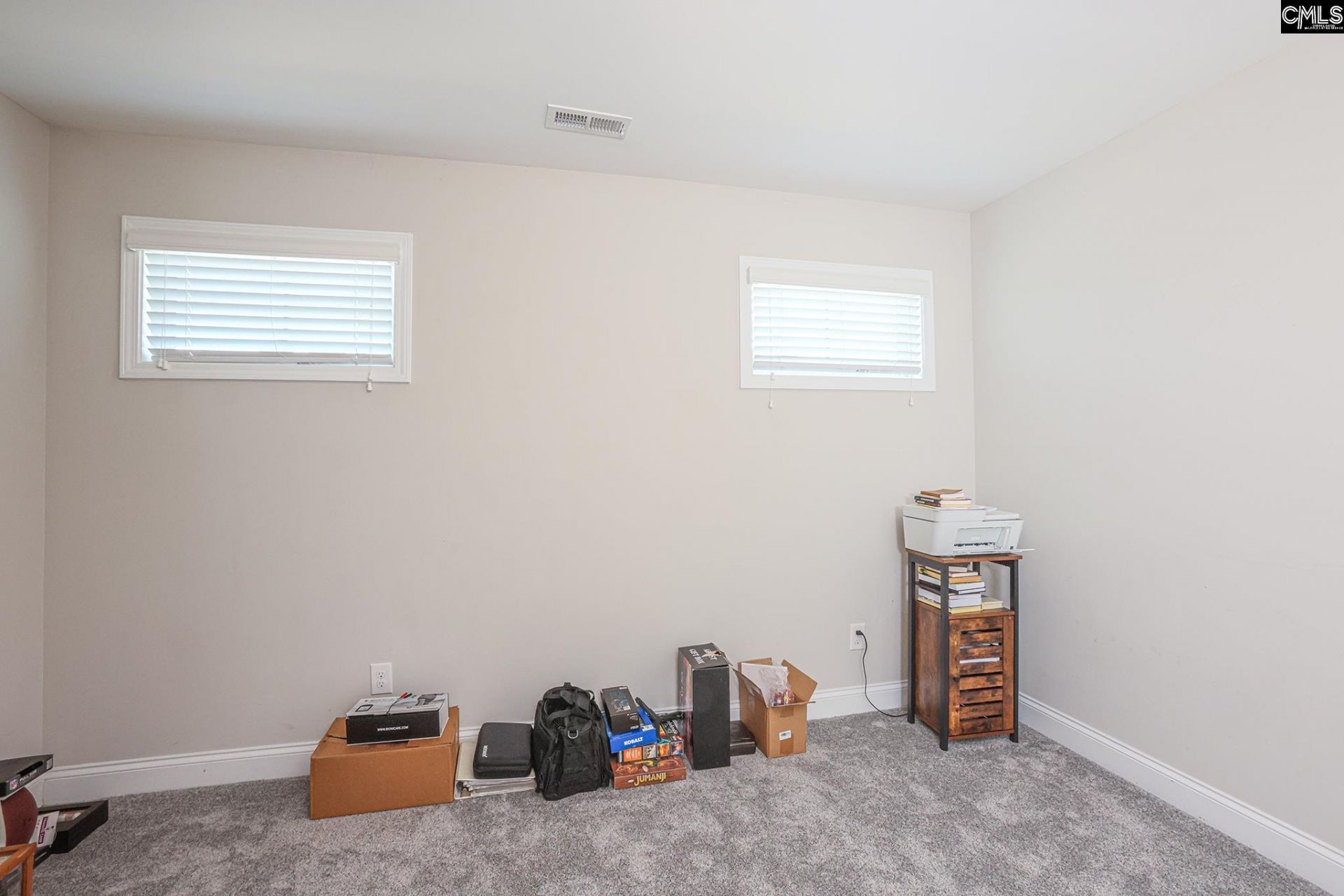 640 Stoneywater Court  Photo 33