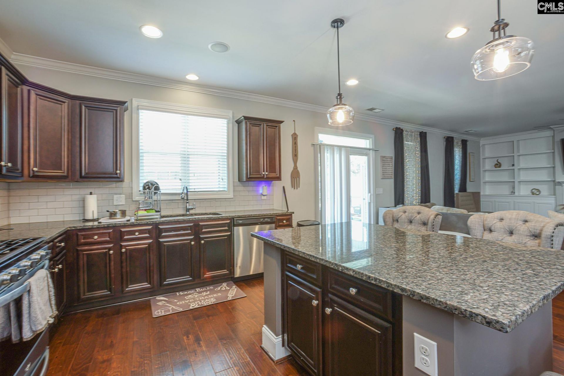 640 Stoneywater Court  Photo 37