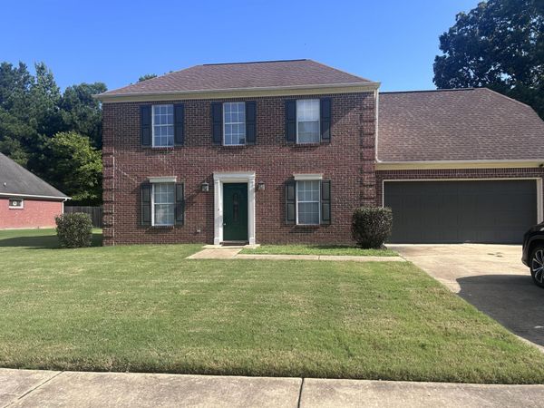 5894 Westwind Dr., Tupelo, MS 38801