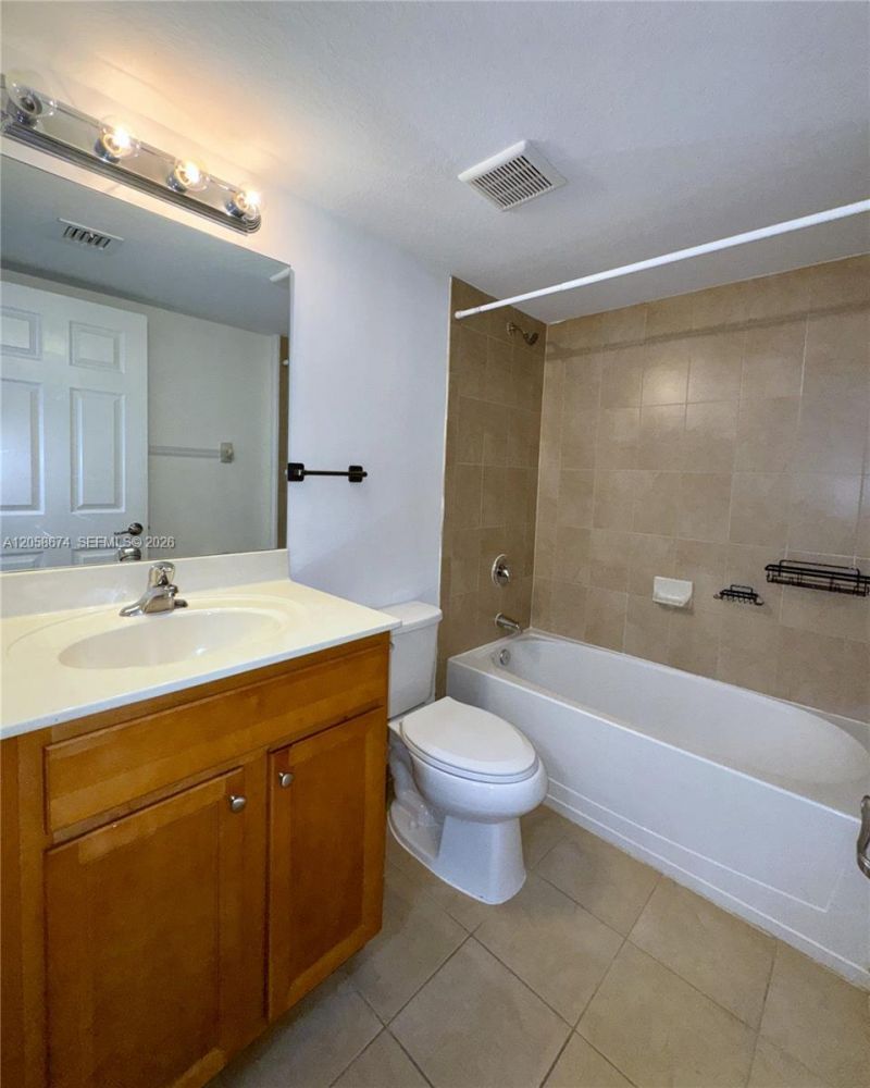 22441 SW 88th Pl , Unit 201-5, Cutler Bay, FL 33190 Photo