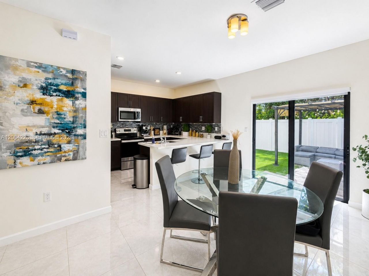 10545 W 32nd Ln, Hialeah, FL 33018 Photo