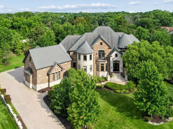 107 Forest Edge Drive , Palos Park, IL 60464