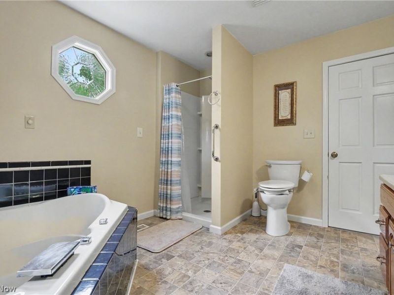 452 Market Street E, Canal Fulton, OH 44614 Photo 27