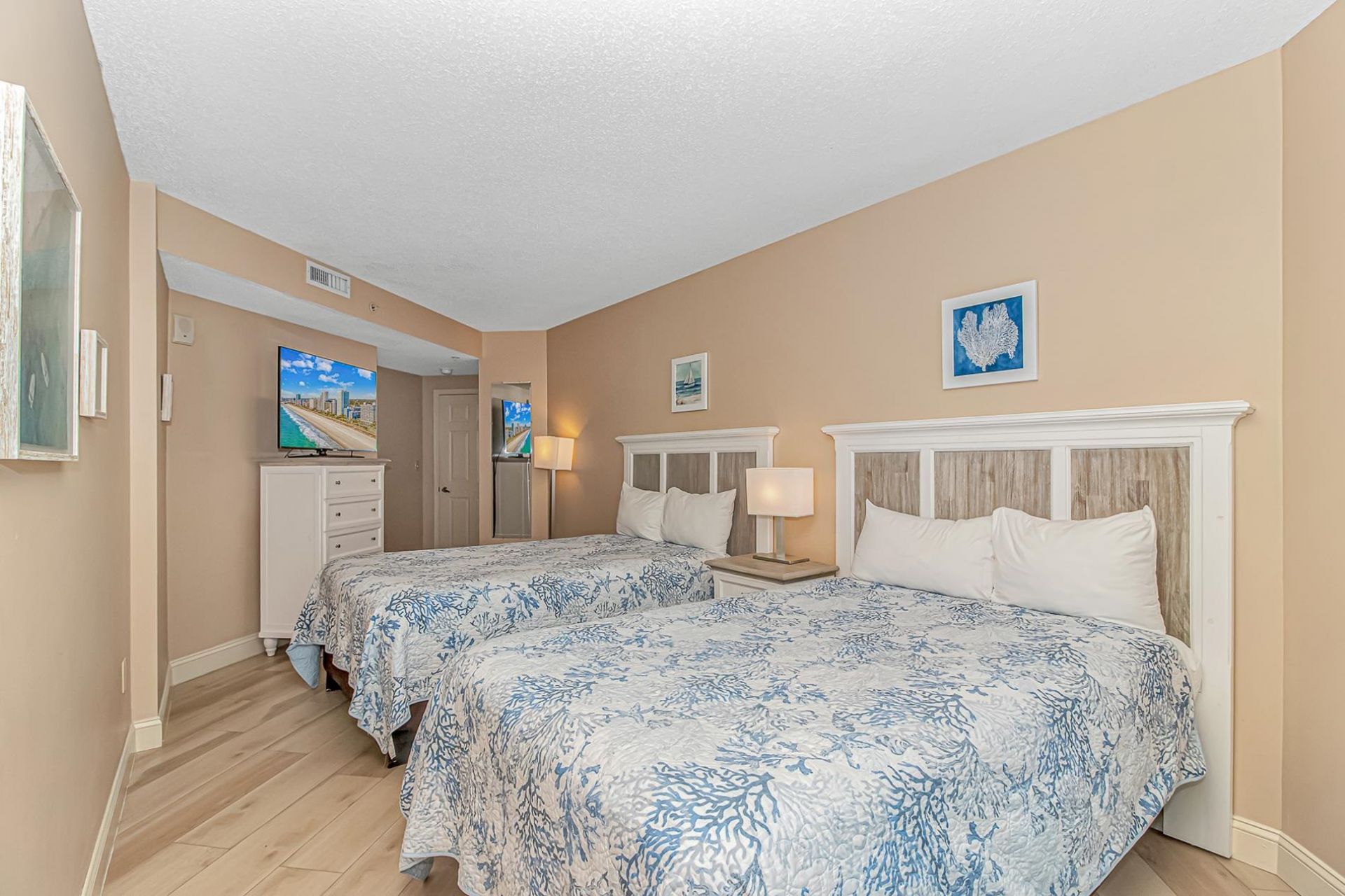 3000 N Ocean Blvd. Photo 25
