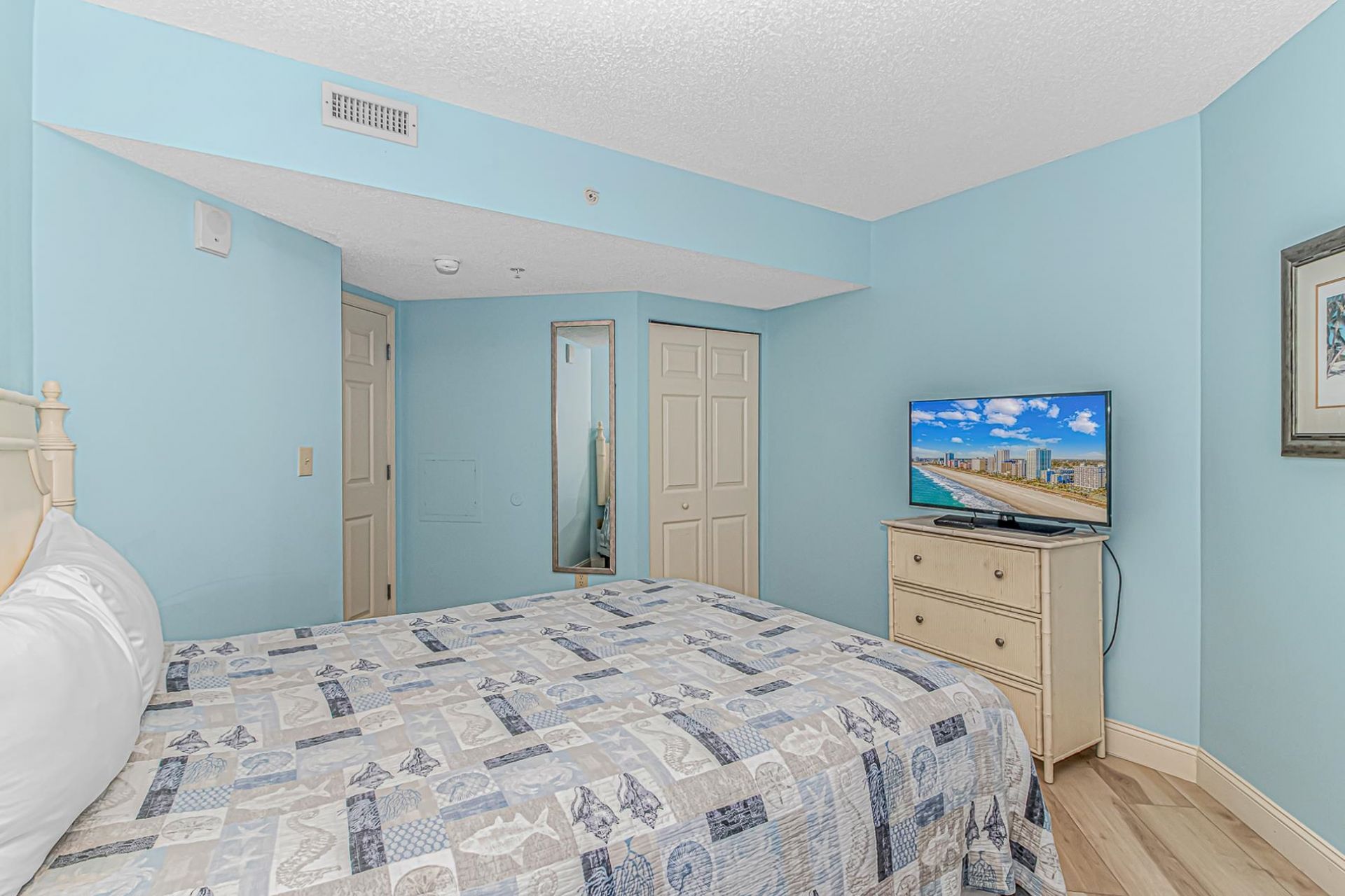3000 N Ocean Blvd. Photo 30