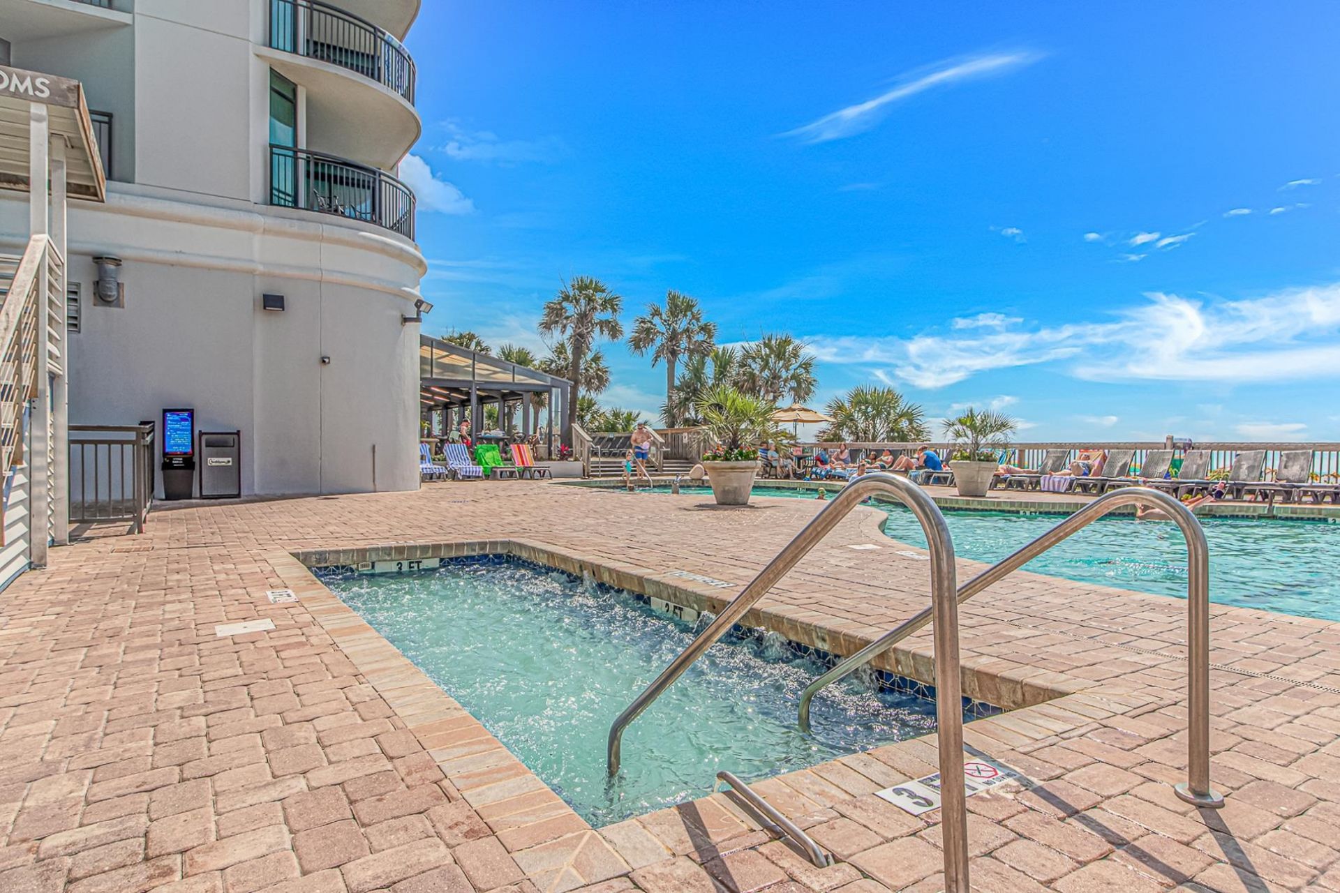 3000 N Ocean Blvd. Photo 41