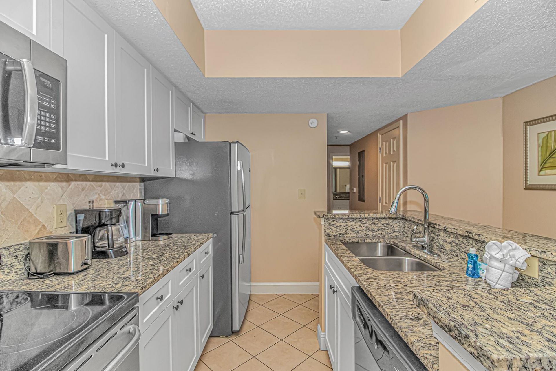 3000 N Ocean Blvd. Photo 7