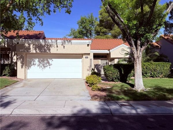 2829 Linkview Drive, Las Vegas, NV 89134