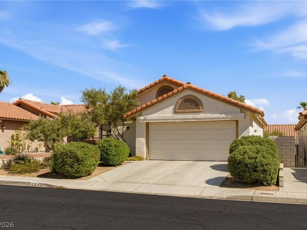 760 Thousand Oaks Drive , Las Vegas, NV 89123