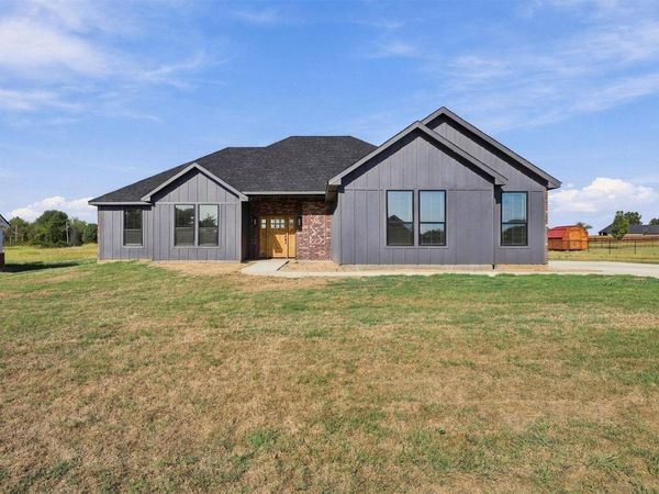 63 Pecan Ridge Road, Durant, OK 74701