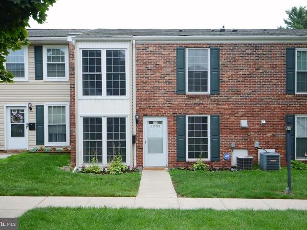 1009 MIDDLETON PLACE , WEST NORRITON, PA 19403