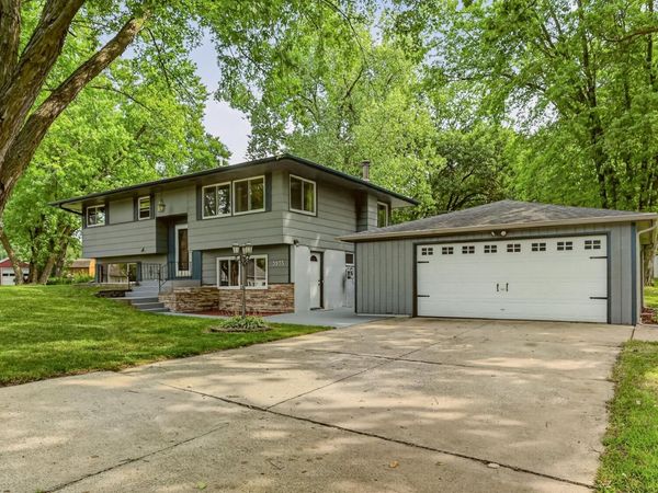 3935 Kahoun Court SE, Rochester, MN 55904