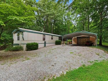 987 Rockcastle Lakeshore Drive, Cadiz, KY 42211