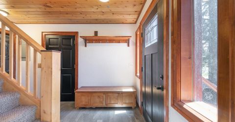 15468 Crown Circle, Truckee, CA 96161 Photo