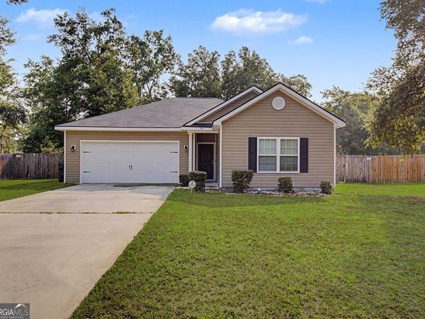 96 Griffin Road, Allenhurst, GA 31301