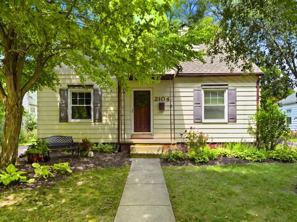 2104 Arborview Boulevard, Ann Arbor, MI 48103