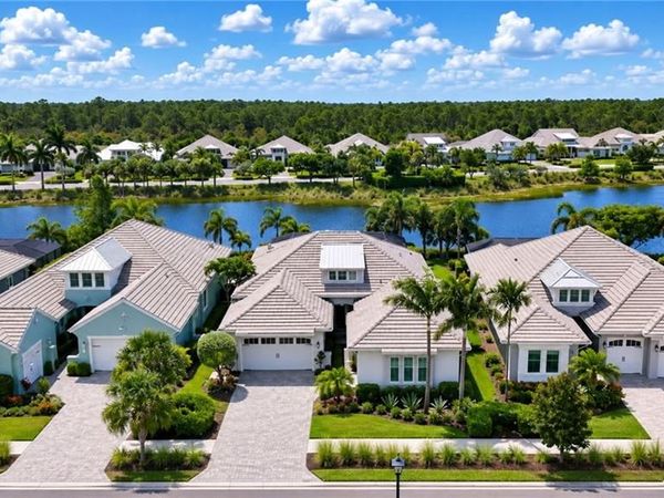 6386 Warwick AVE, NAPLES, FL 34113