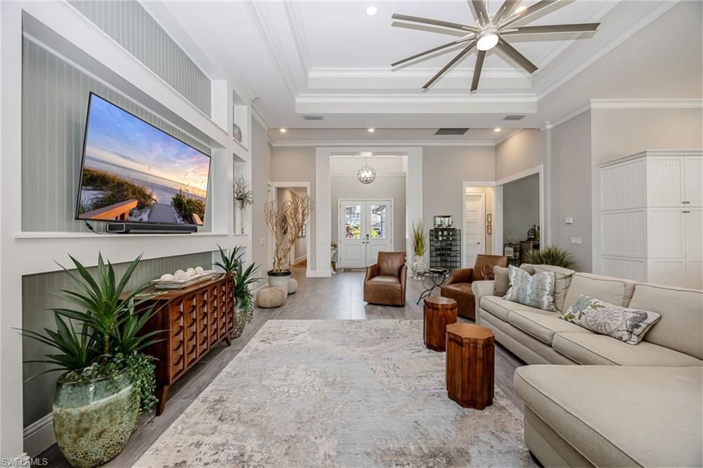 6386 Warwick Ave, Naples, FL 34113 Photo