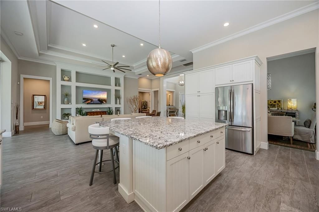 6386 Warwick Ave, Naples, FL 34113 Photo