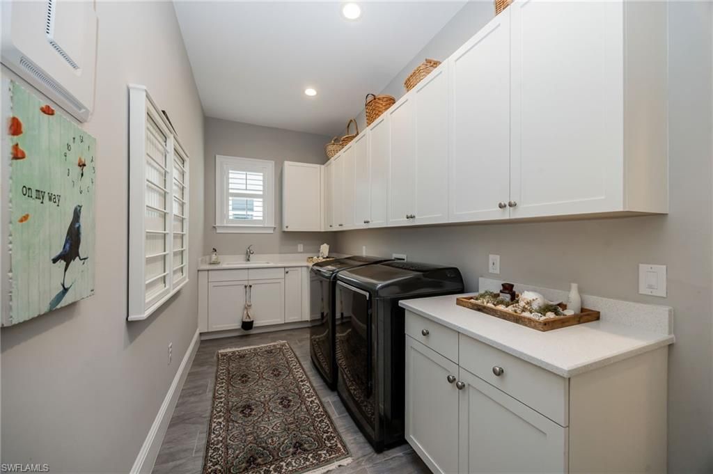 6386 Warwick Ave, Naples, FL 34113 Photo