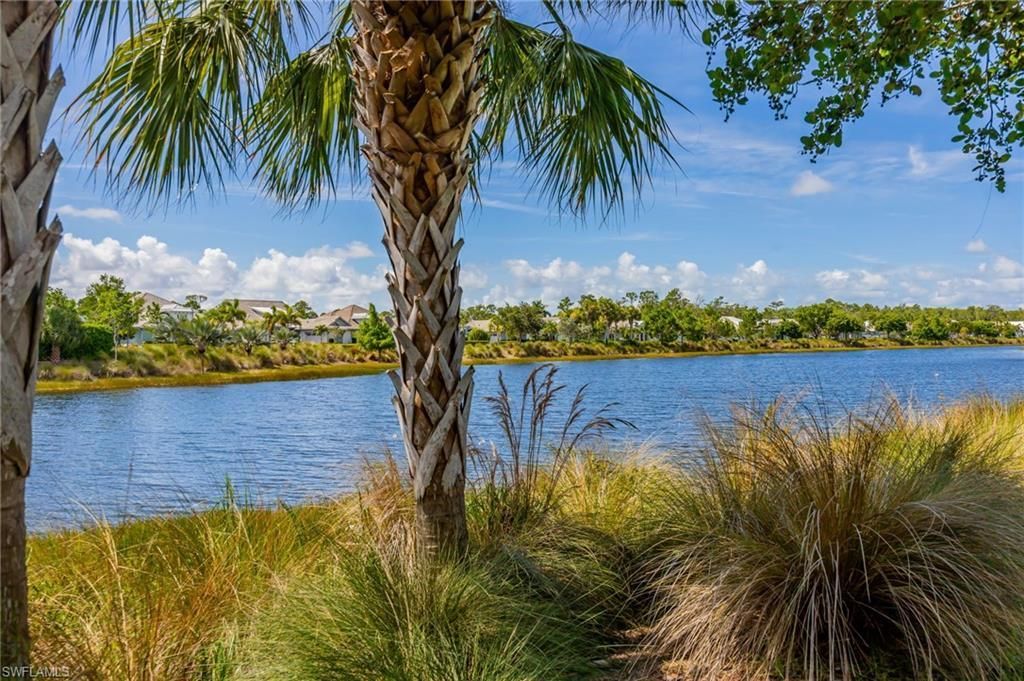 6386 Warwick Ave, Naples, FL 34113 Photo