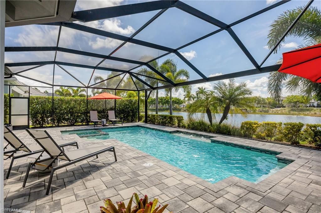 6386 Warwick Ave, Naples, FL 34113 Photo