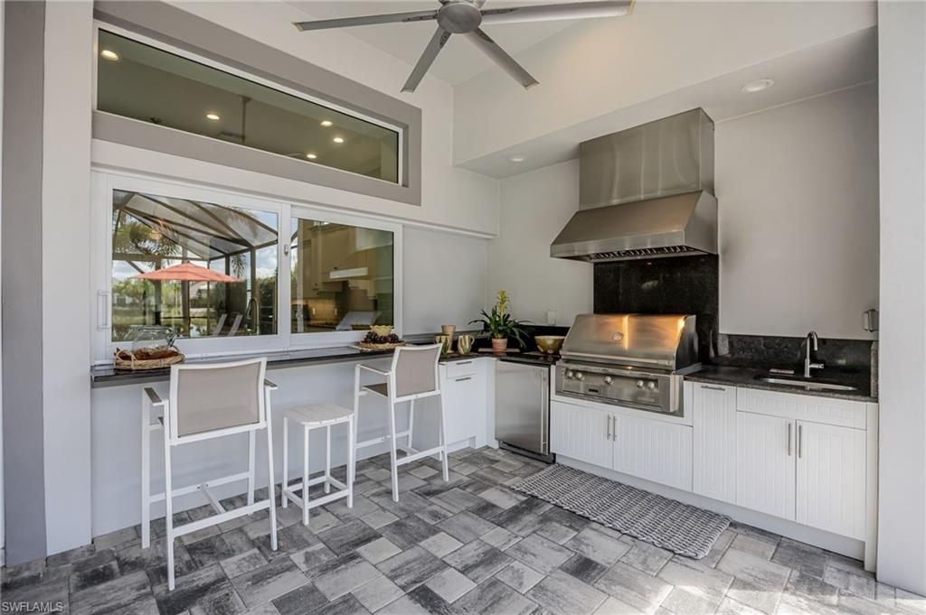 6386 Warwick Ave, Naples, FL 34113 Photo