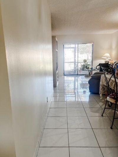 10332 Sunrise Lakes Boulevard, Unit 111, Sunrise, FL 33322 Photo