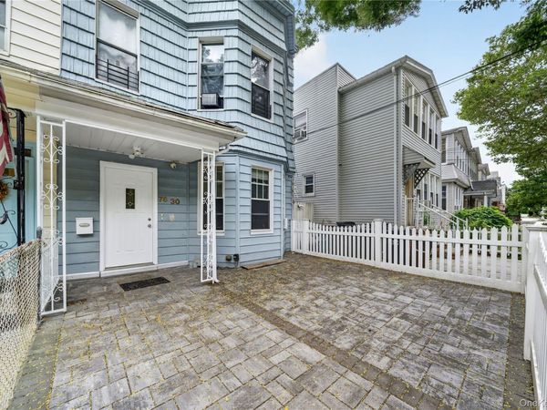 7630 Park Lane S, Woodhaven, NY 11421