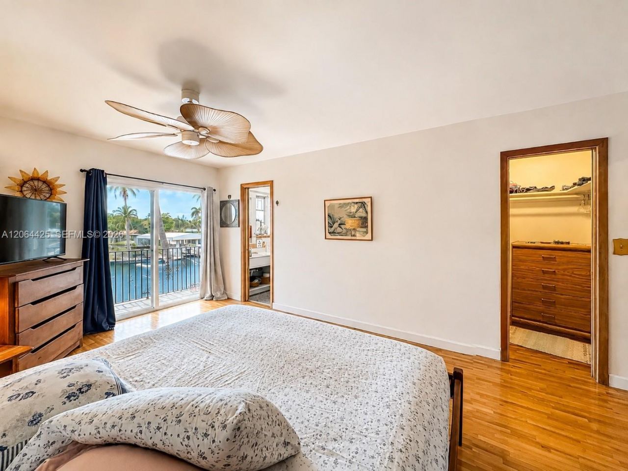 2205 1/2 NE 123rd St, Unit 2205, North Miami, FL 33181 Photo