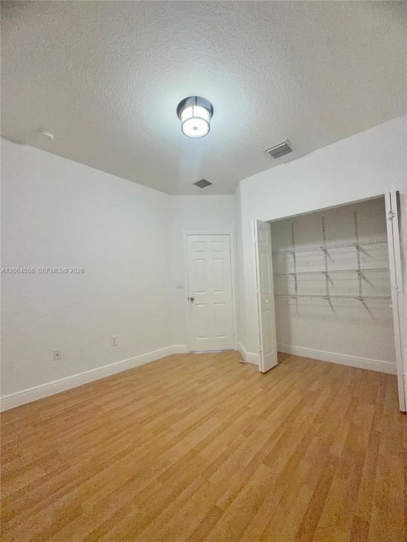 8894 SW 225th St, Cutler Bay, FL 33190 Photo