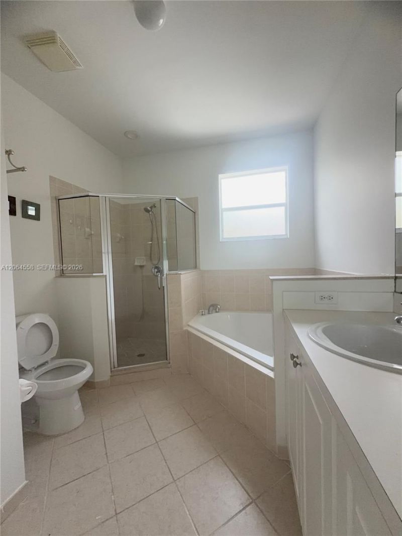 8894 SW 225th St, Cutler Bay, FL 33190 Photo