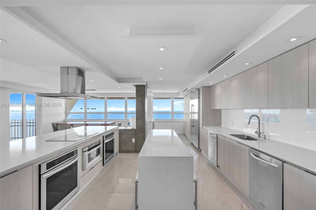 2 Grove Isle Dr, Unit B1801, Miami, FL 33133 Photo