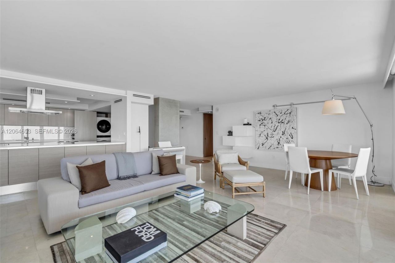 2 Grove Isle Dr, Unit B1801, Miami, FL 33133 Photo