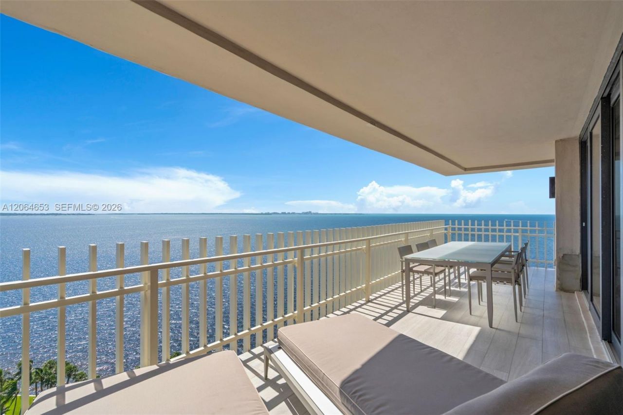 2 Grove Isle Dr, Unit B1801, Miami, FL 33133 Photo