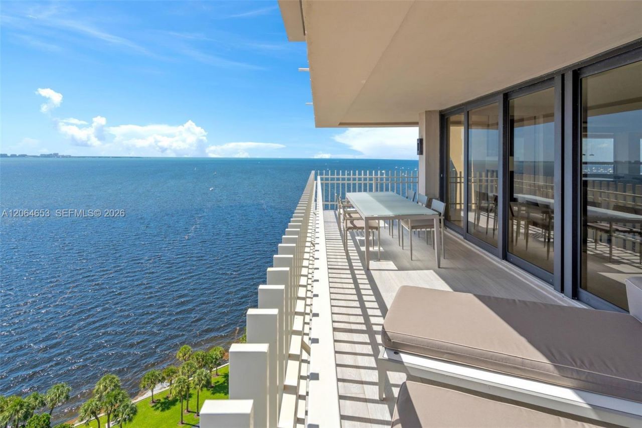 2 Grove Isle Dr, Unit B1801, Miami, FL 33133 Photo