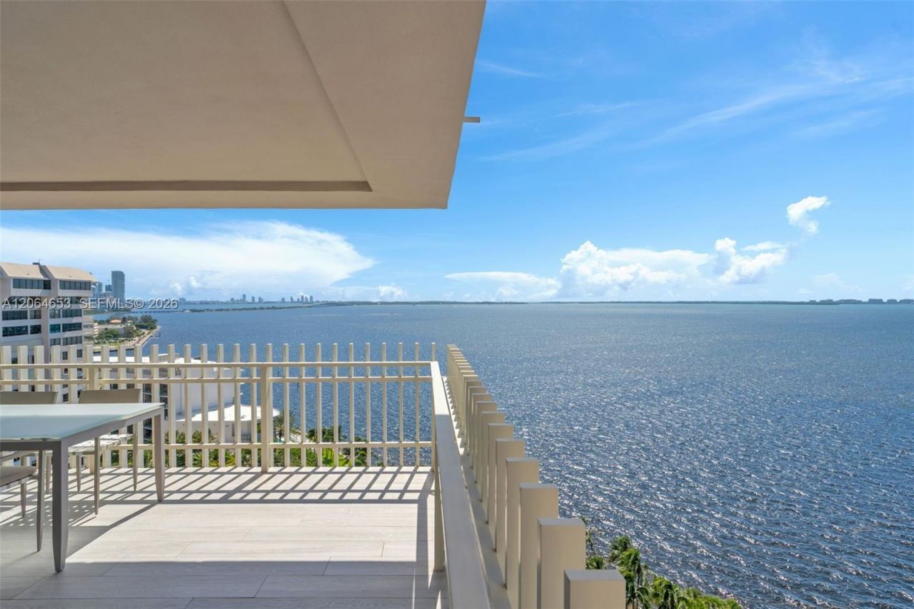 2 Grove Isle Dr, Unit B1801, Miami, FL 33133 Photo