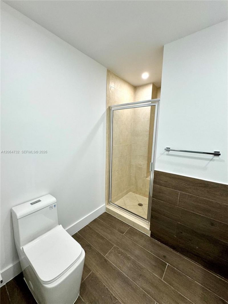 31 SE 5th St , Unit 4214, Miami, FL 33131 Photo