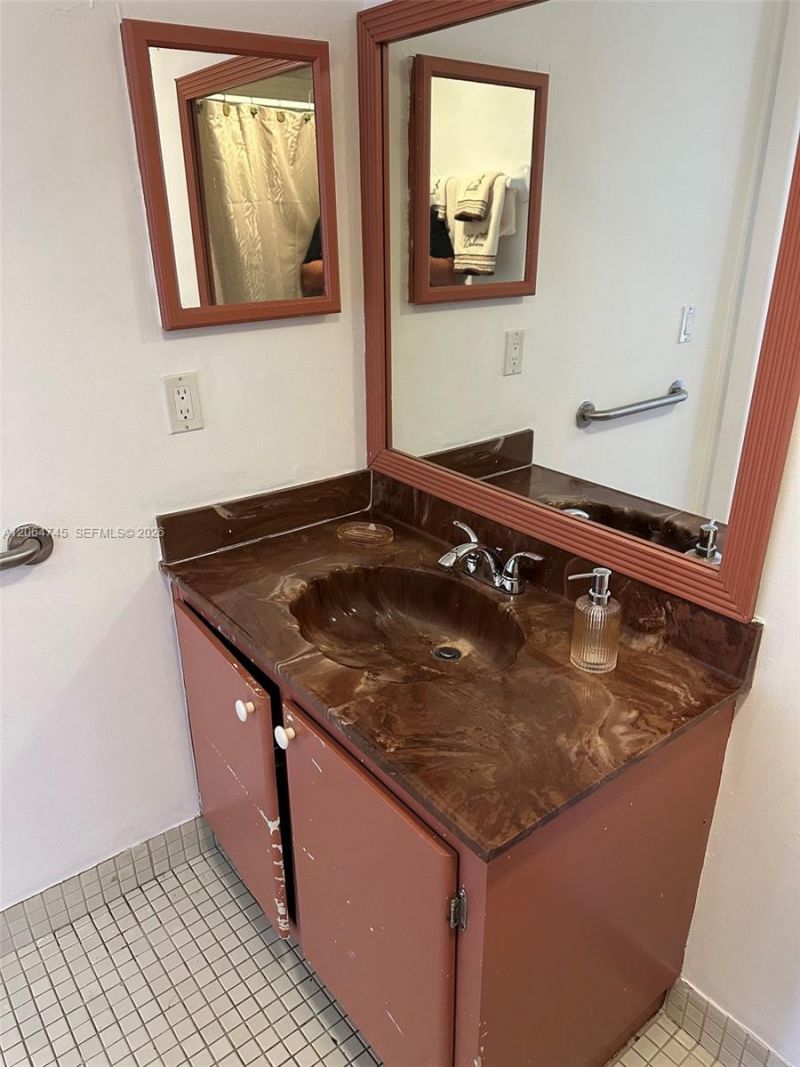 8415 SW 107th Ave , Unit 303W, Miami, FL 33173 Photo