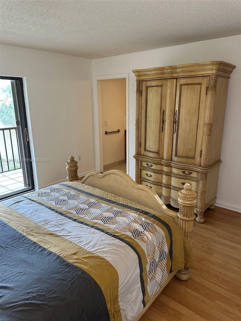 8415 SW 107th Ave , Unit 303W, Miami, FL 33173 Photo